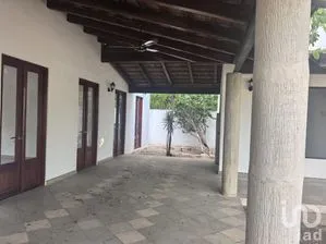NEX-295839 - Casa en Renta, con 2 recamaras, con 2 baños, con 200 m2 de construcción en San Antonio Hool, CP 97302, Yucatán.