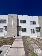 NEX-287467 - Casa en Venta, con 2 recamaras, con 1 baño, con 78 m2 de construcción en Los Encinos, CP 76243, Querétaro.