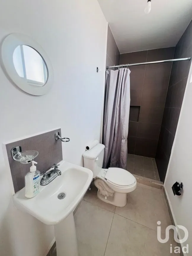 Casa en Renta en Villalba II, Corregidora, Querétaro | NEX-297384 | iad México | Foto 3 de 16