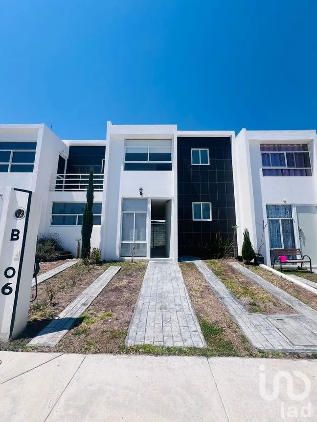 Casa en Renta en Villalba II, Corregidora, Querétaro | NEX-297384 | iad México | Foto 1 de 16