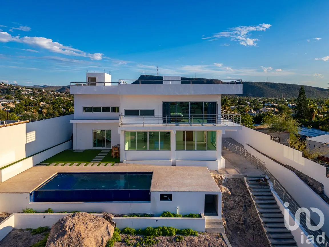 Casa en Venta en Loma Linda, La Paz, Baja California Sur | NEX-287132 | iad México | Foto 3 de 46