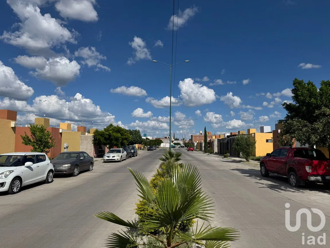 Casa en Renta en Valle Verde, Irapuato, Guanajuato | NEX-259077 | iad México | Foto 2 de 11