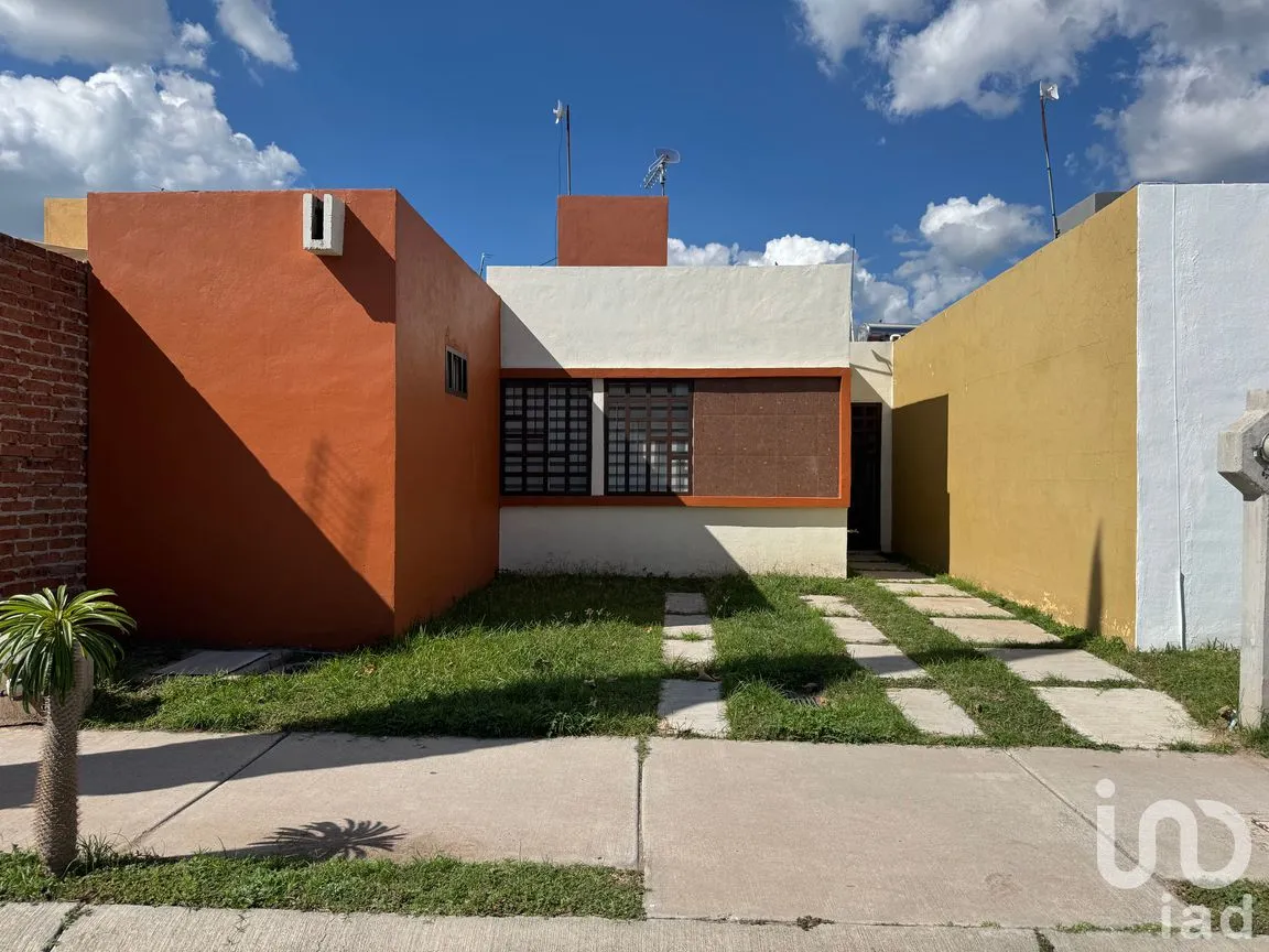 Casa en Renta en Valle Verde, Irapuato, Guanajuato | NEX-259077 | iad México | Foto 1 de 11