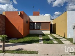 NEX-259077 - Casa en Renta, con 2 recamaras, con 2 baños, con 59 m2 de construcción en Valle Verde, CP 36555, Guanajuato.