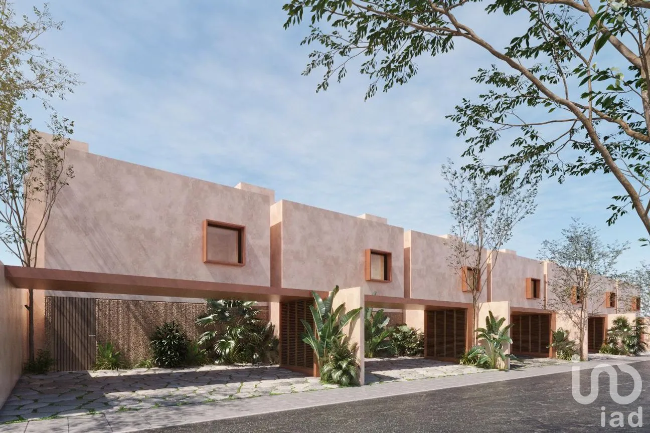 Casa en Venta en Temozón Norte, Mérida, Yucatán | NEX-258952 | iad México | Foto 1 de 11