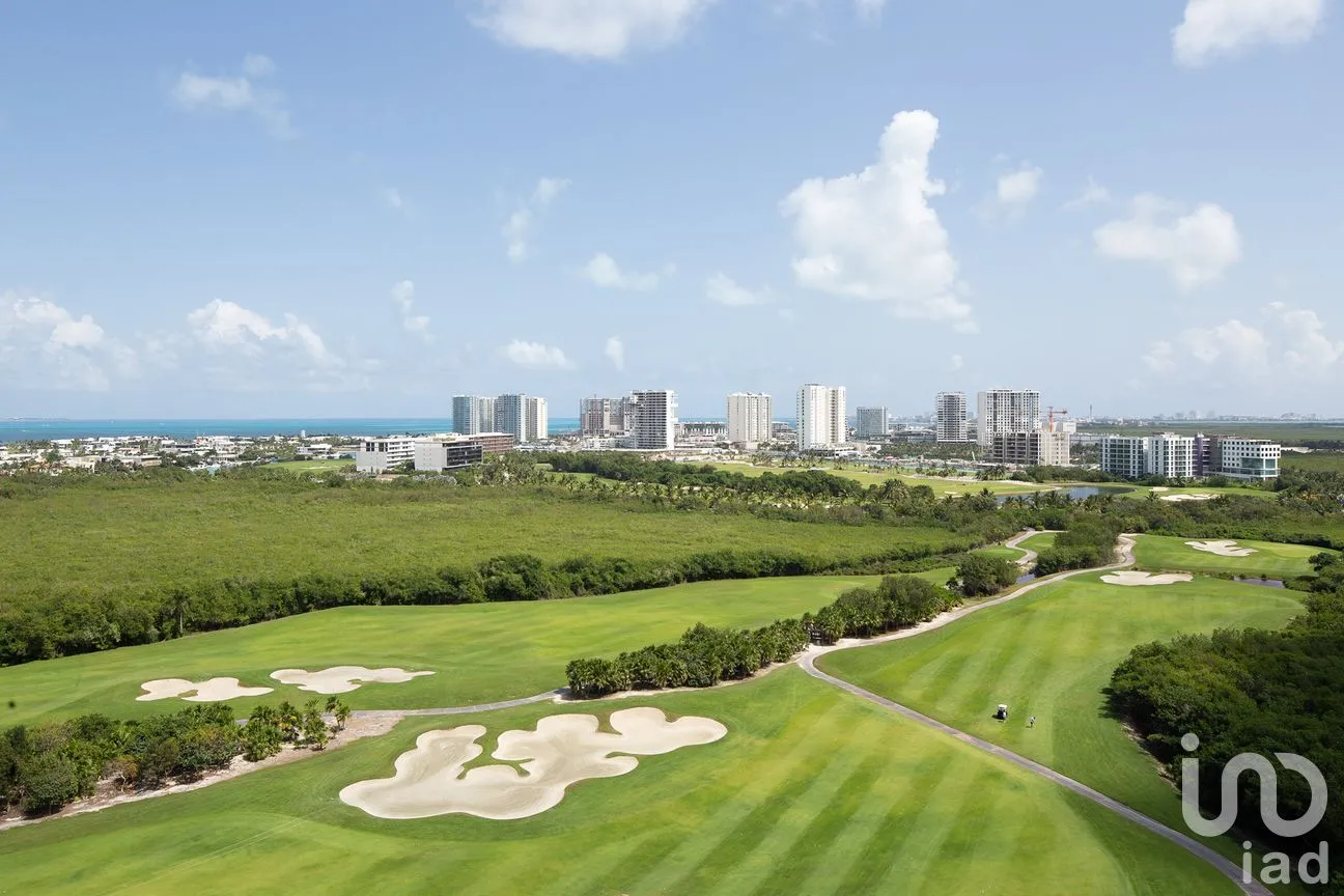 Departamento en Venta en Cancún Centro, Benito Juárez, Quintana Roo | NEX-262433 | iad México | Foto 2 de 28