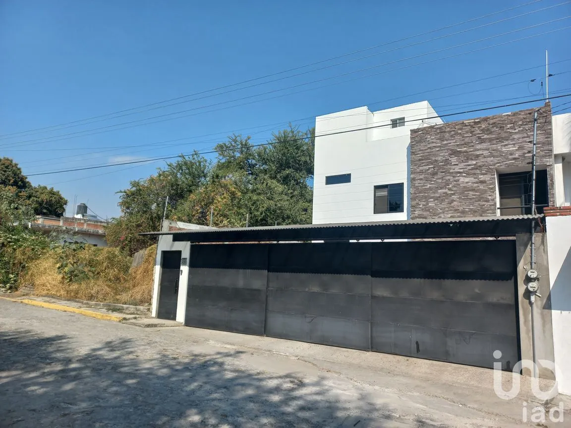 Casa en Venta en Río Apatlaco, Temixco, Morelos | NEX-286470 | iad México | Foto 1 de 31