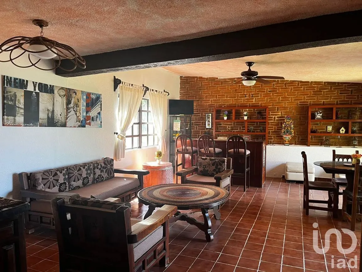 Casa en Venta en Club de Golf Hacienda San Gaspar, Jiutepec, Morelos | NEX-258310 | iad México | Foto 2 de 24
