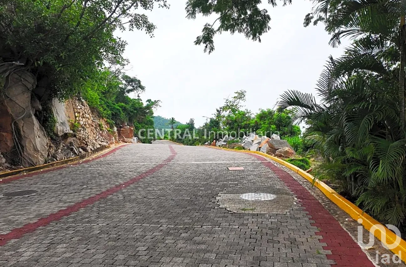Terreno en Venta en Brisas del Marqués, Acapulco de Juárez, Guerrero | NEX-264407 | iad México | Foto 4 de 6