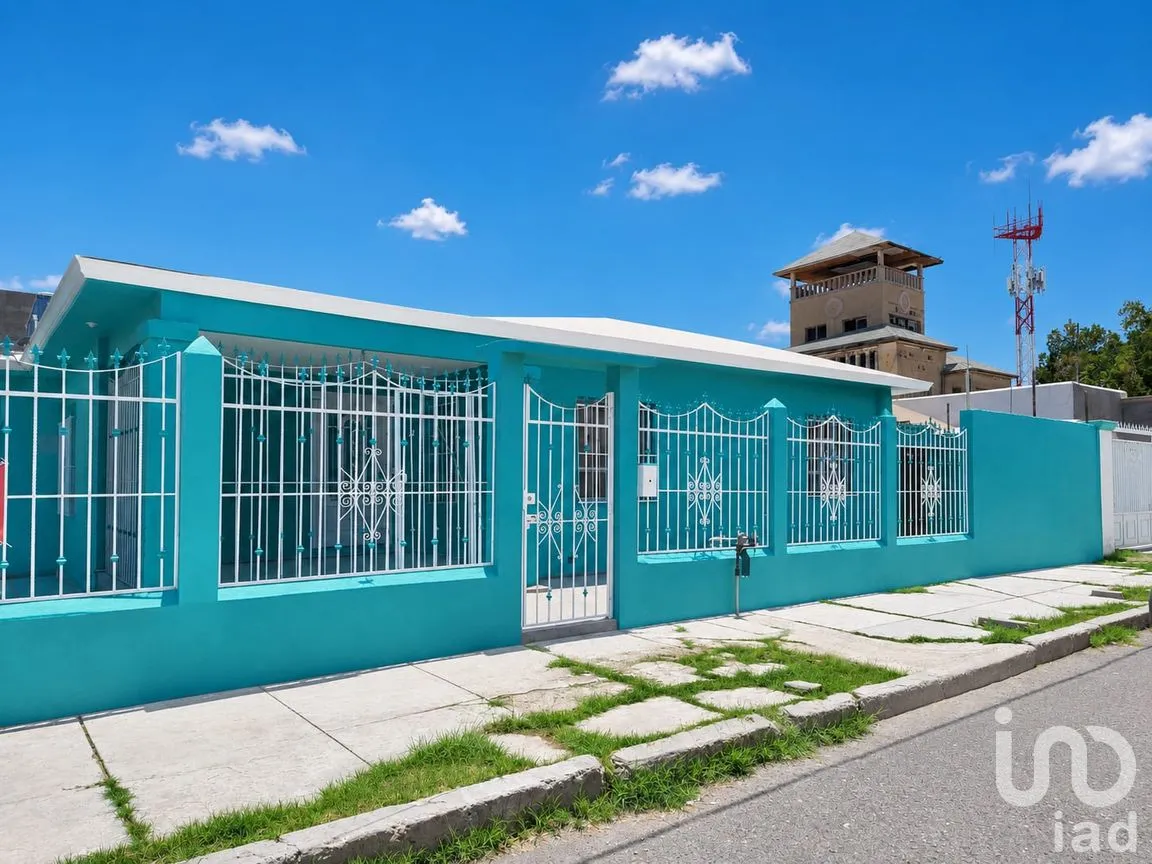 Casa en Venta en Ex Hipódromo, Juárez, Chihuahua | NEX-300126 | iad México | Foto 2 de 21