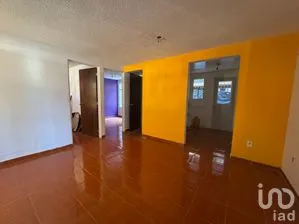 NEX-262606 - Departamento en Venta, con 2 recamaras, con 1 baño, con 51 m2 de construcción en Los Héroes Tecámac, CP 55763, México.