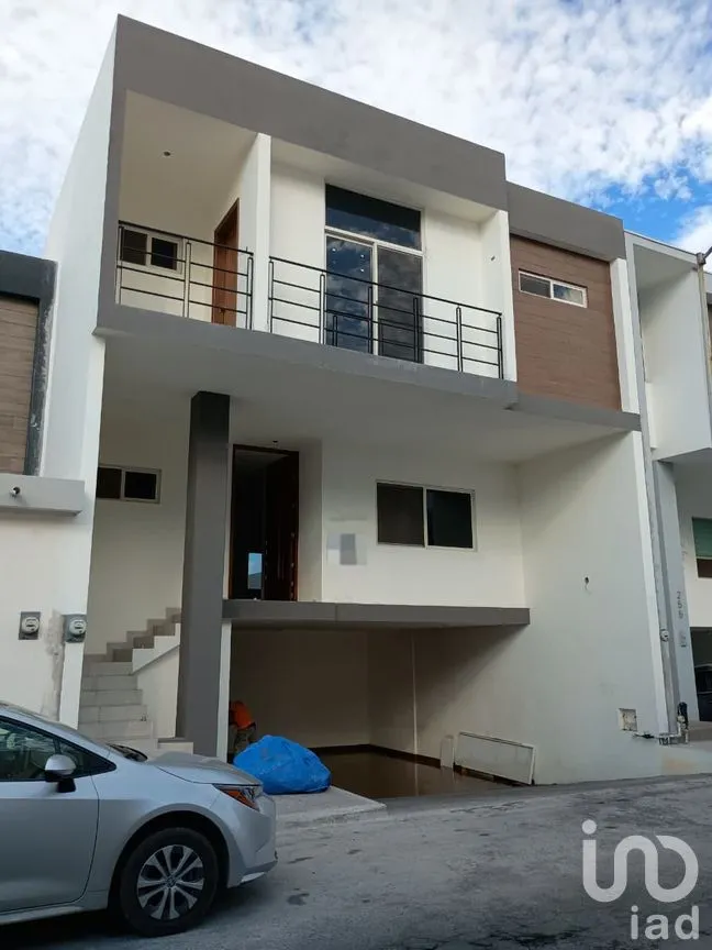 Casa en Venta en Cumbres Elite Sector Villas, Monterrey, Nuevo León | NEX-260719 | iad México | Foto 1 de 15