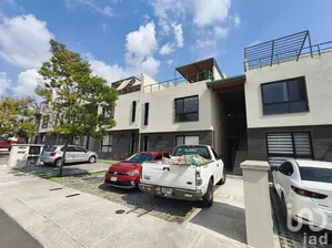 NEX-261299 - Departamento en Venta, con 3 recamaras, con 3 baños, con 112 m2 de construcción.