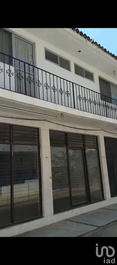 Local en Renta en Pelícanos, Zihuatanejo de Azueta, Guerrero | NEX-291304 | iad México | Foto 13 de 13