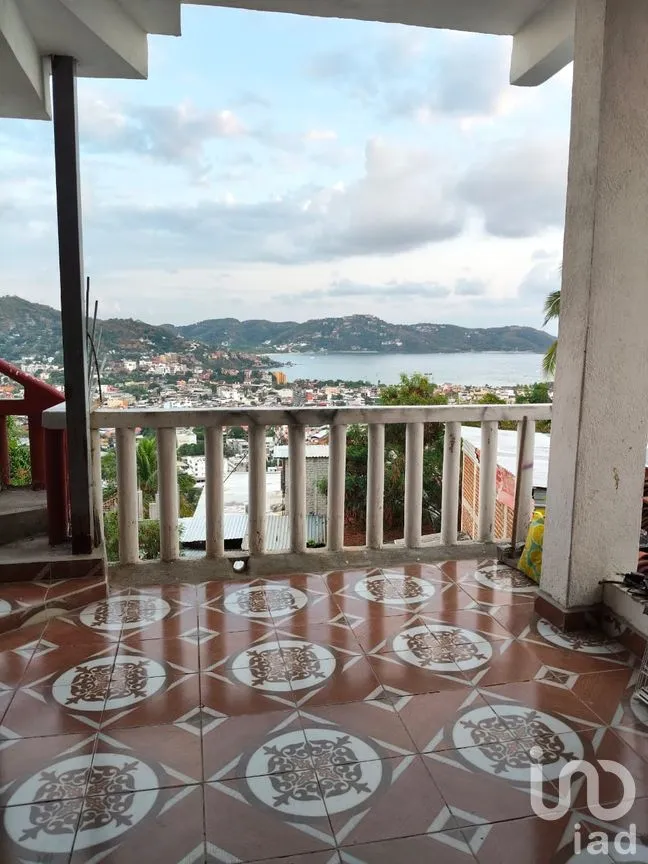 Casa en Venta en Vicente Guerrero, Zihuatanejo de Azueta, Guerrero | NEX-291327 | iad México | Foto 2 de 17
