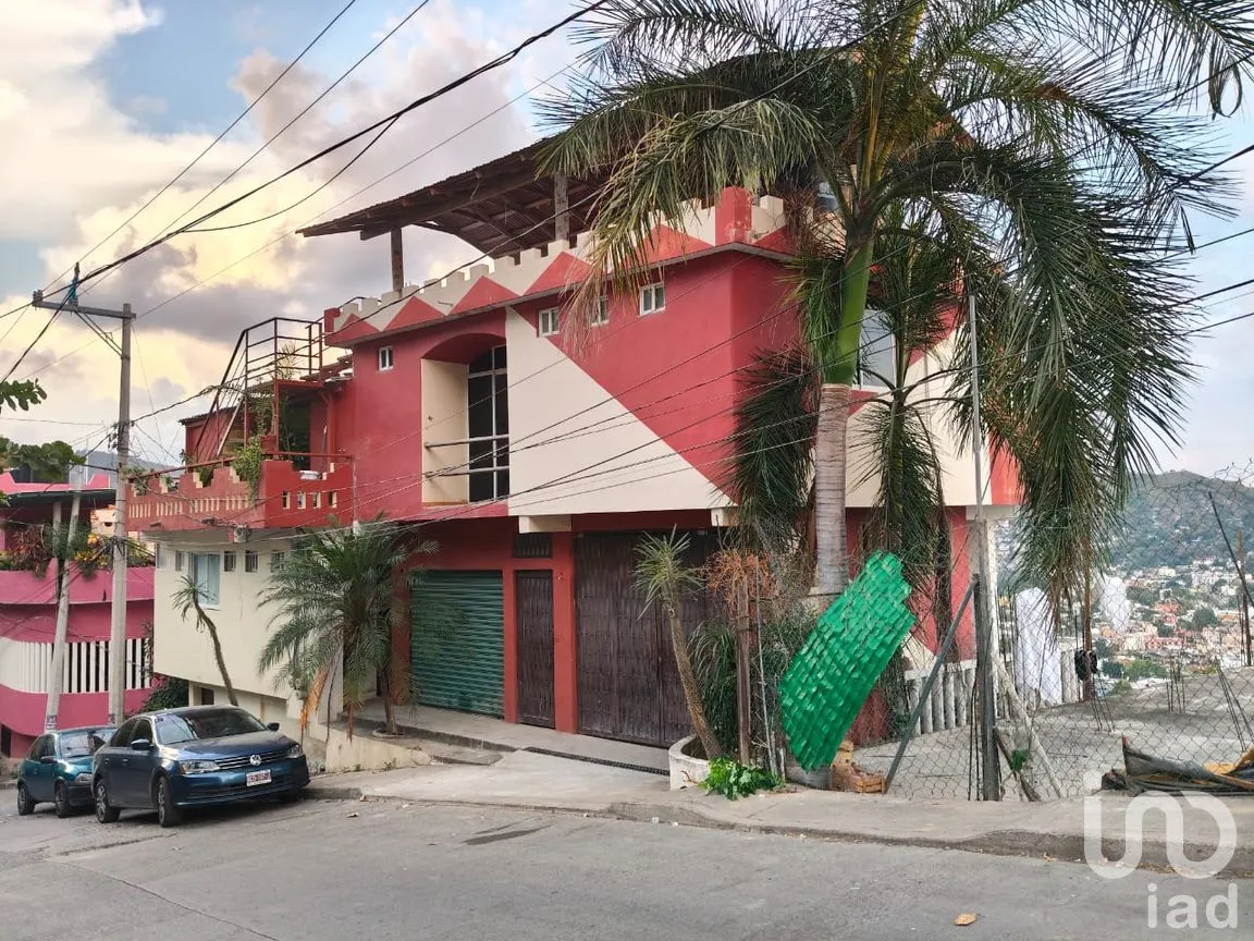 Casa en Venta en Vicente Guerrero, Zihuatanejo de Azueta, Guerrero | NEX-291327 | iad México | Foto 4 de 17