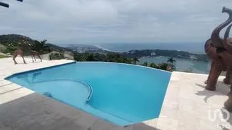 NEX-265530 - Casa en Venta, con 5 recamaras, con 7 baños, con 588 m2 de construcción en La Cima, CP 39730, Guerrero.