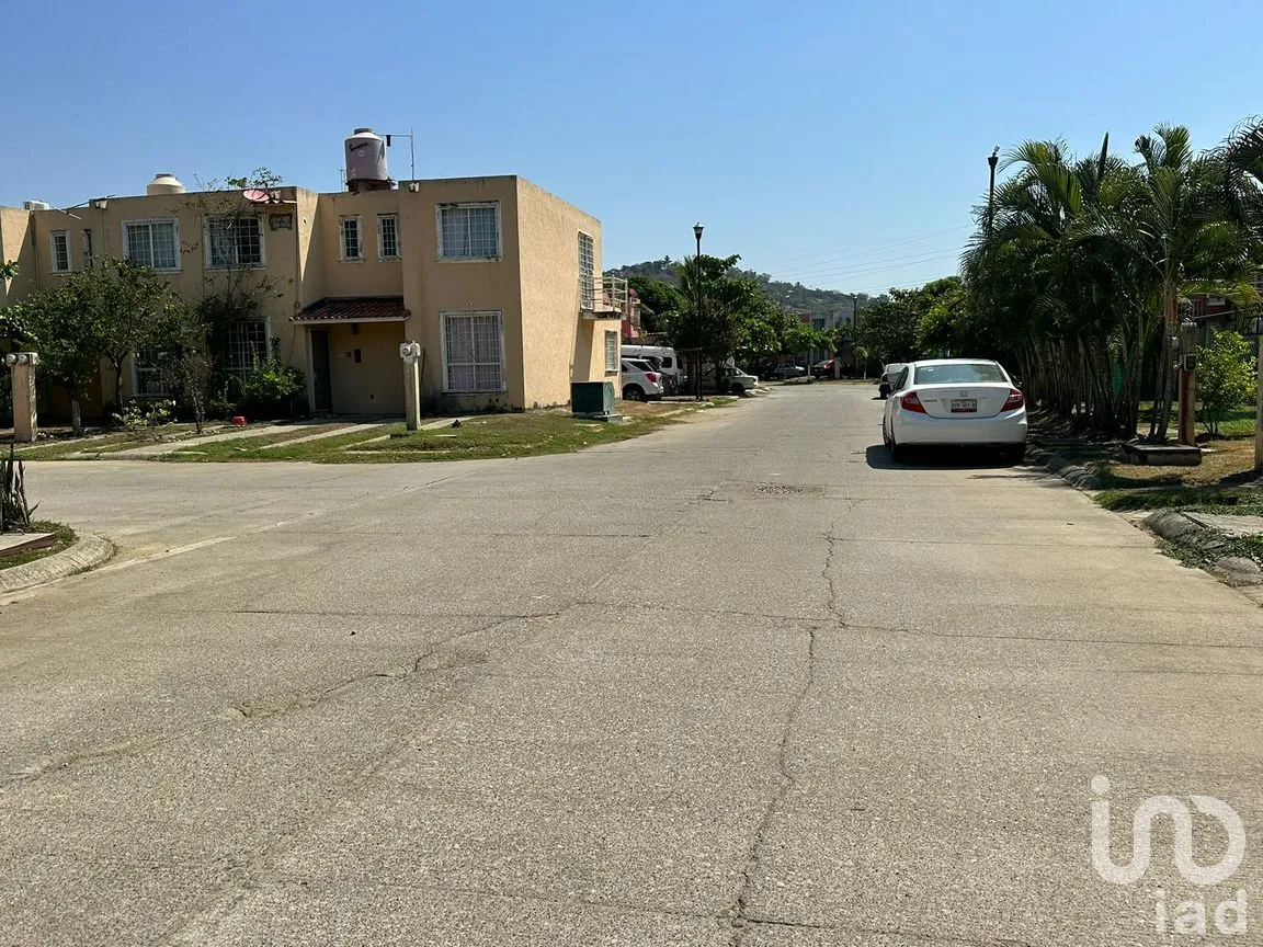 Casa en Venta en Cayaco, Acapulco de Juárez, Guerrero | NEX-295190 | iad México | Foto 15 de 17
