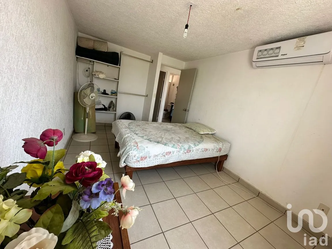 Casa en Venta en Cayaco, Acapulco de Juárez, Guerrero | NEX-295190 | iad México | Foto 3 de 17