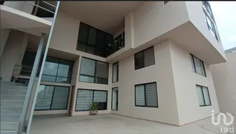 NEX-261156 - Departamento en Venta, con 3 recamaras, con 2 baños, con 160 m2 de construcción.