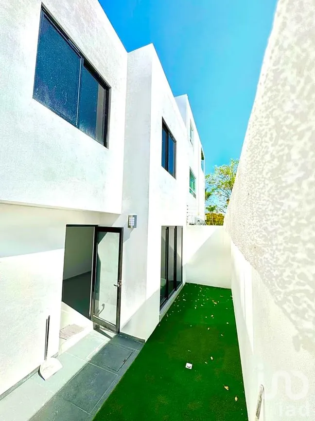 Casa en Venta en Lomas de Angelópolis, San Andrés Cholula, Puebla | NEX-286532 | iad México | Foto 5 de 15