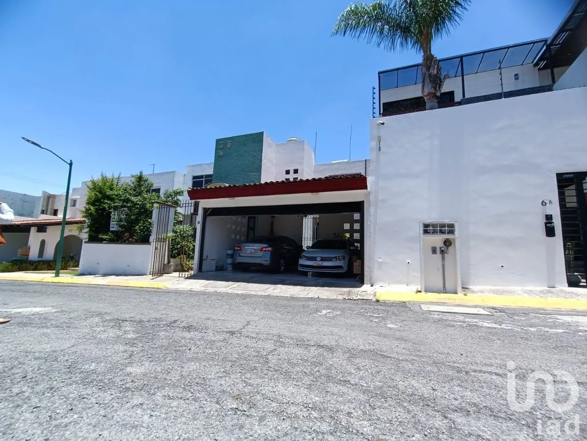 Casa en Venta en San Bernardino Tlaxcalancingo, San Andrés Cholula, Puebla | NEX-301783 | iad México | Foto 2 de 30