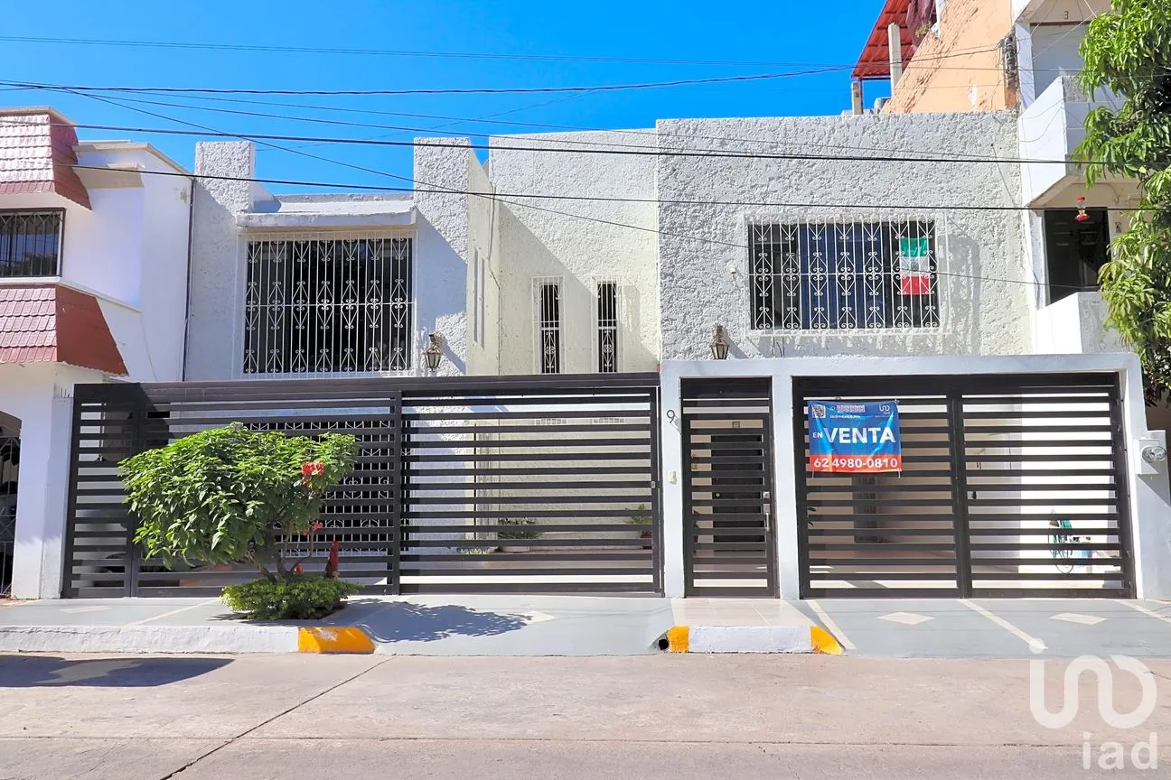 Casa en Venta en El Dorado, Mazatlán, Sinaloa | NEX-263905 | iad México | Foto 1 de 23