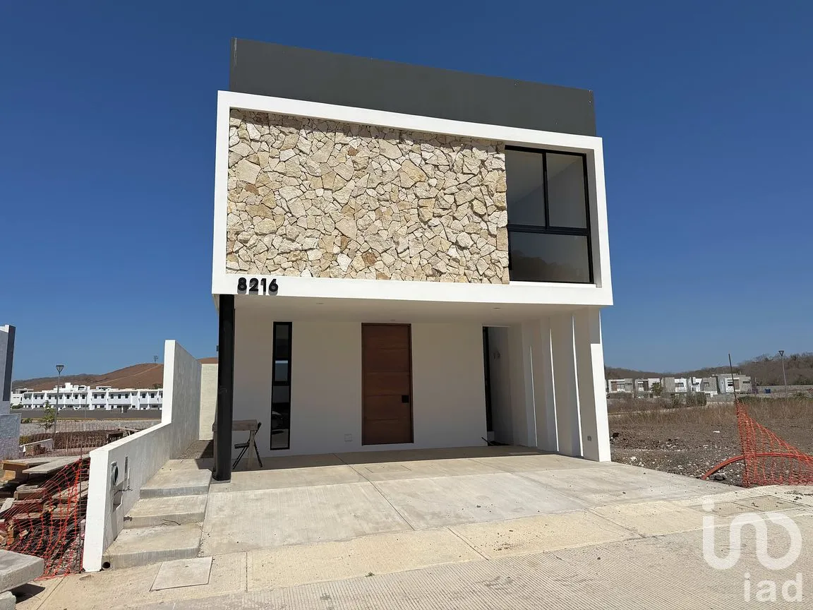 Casa en Venta en Hacienda del Seminario, Mazatlán, Sinaloa | NEX-298683 | iad México | Foto 1 de 26