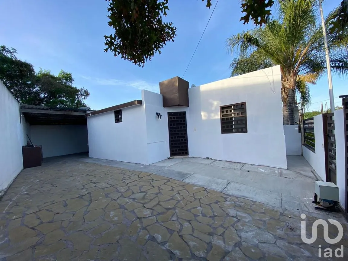 Casa en Renta en Privada San Antonio, Allende, Nuevo León | NEX-292745 | iad México | Foto 1 de 12
