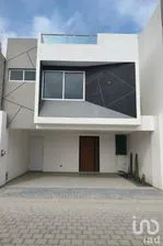 NEX-264786 - Casa en Venta, con 3 recamaras, con 3 baños, con 238 m2 de construcción en Cuayantla, CP 72823, Puebla.