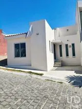 NEX-286598 - Casa en Venta, con 3 recamaras, con 2 baños, con 144 m2 de construcción en La Calera, CP 72520, Puebla.