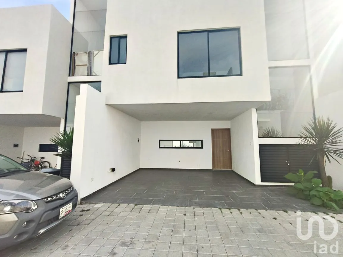Casa en Venta en San Bernardino Tlaxcalancingo, San Andrés Cholula, Puebla | NEX-295109 | iad México | Foto 3 de 27
