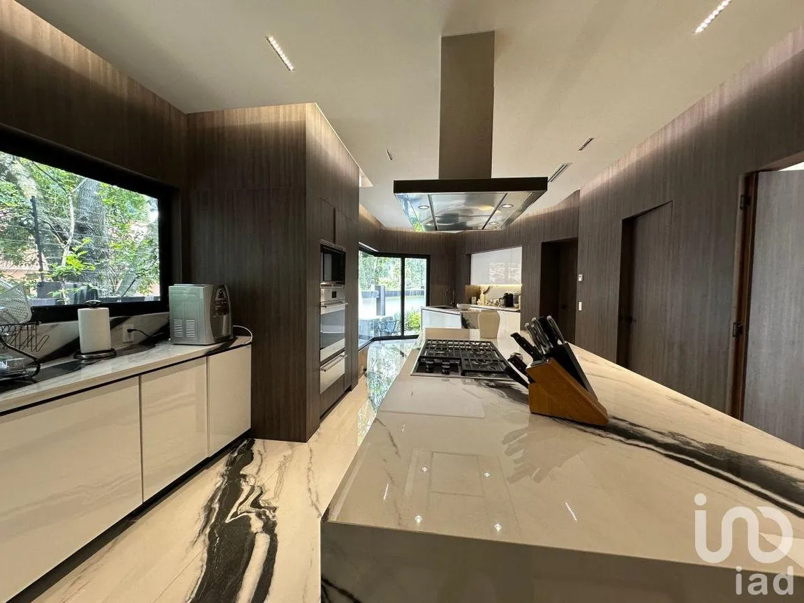 Casa en Venta en Bosque de las Lomas, Miguel Hidalgo, Ciudad de México | NEX-261457 | iad México | Foto 8 de 29