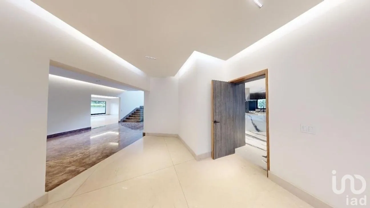 Casa en Venta en Bosque de las Lomas, Miguel Hidalgo, Ciudad de México | NEX-261457 | iad México | Foto 9 de 29