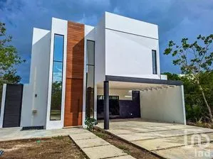 NEX-264672 - Casa en Venta, con 3 recamaras, con 4 baños, con 278 m2 de construcción en Kikteil, CP 97303, Yucatán.