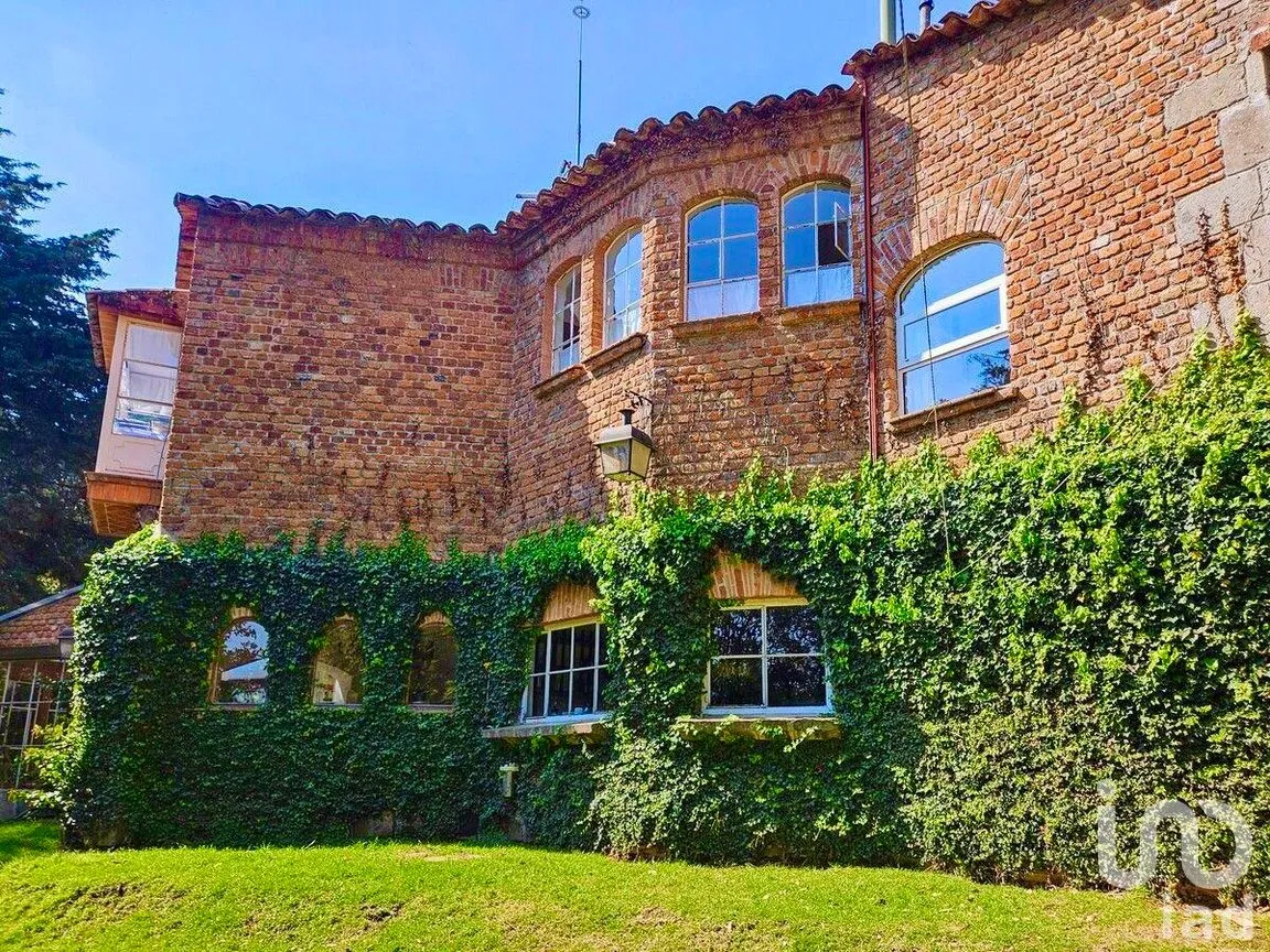 Casa en Venta en Tlalpuente, Tlalpan, Ciudad de México | NEX-284047 | iad México | Foto 1 de 13