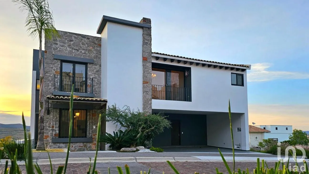 Casa en Venta en Lomas de Angelópolis II, San Andrés Cholula, Puebla | NEX-295927 | iad México | Foto 1 de 11