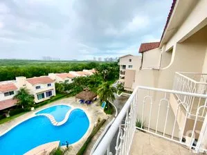 NEX-265430 - Departamento en Renta, con 3 recamaras, con 5 baños, con 229 m2 de construcción.