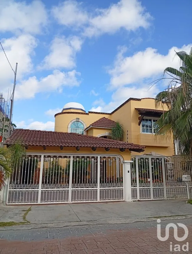 Casa en Venta en Supermanzana 17, Benito Juárez, Quintana Roo | NEX-296628 | iad México | Foto 2 de 15