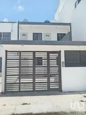 NEX-262592 - Casa en Venta, con 4 recamaras, con 4 baños, con 125 m2 de construcción en Residencial Sol del Mayab, CP 77533, Quintana Roo.