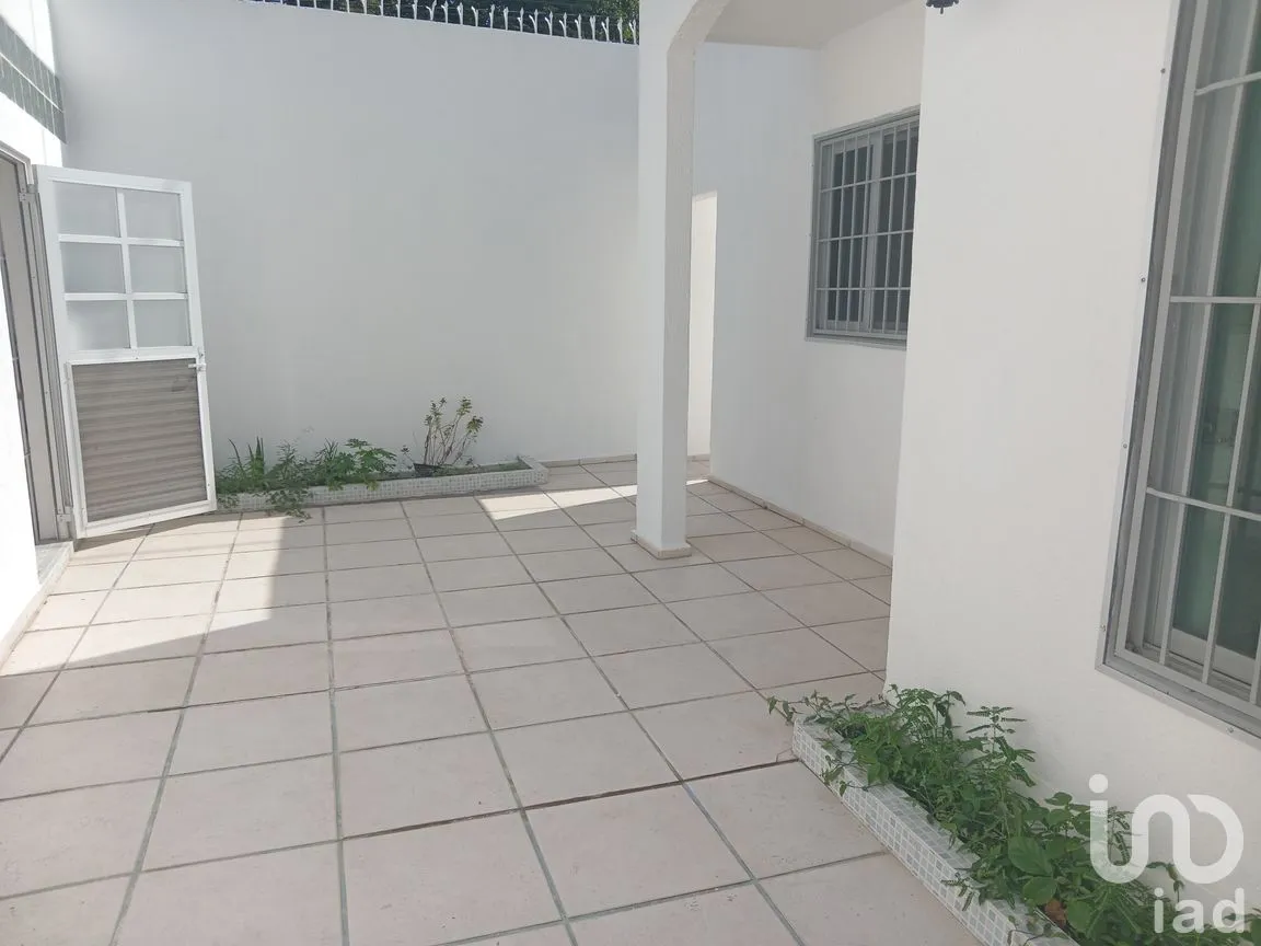 Casa en Renta en Santa Fe (Supermanzana 524), Benito Juárez, Quintana Roo | NEX-285352 | iad México | Foto 1 de 20