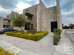 NEX-261885 - Departamento en Renta, con 1 recamara, con 1 baño, con 108 m2 de construcción en Zibatá, CP 76269, Querétaro.