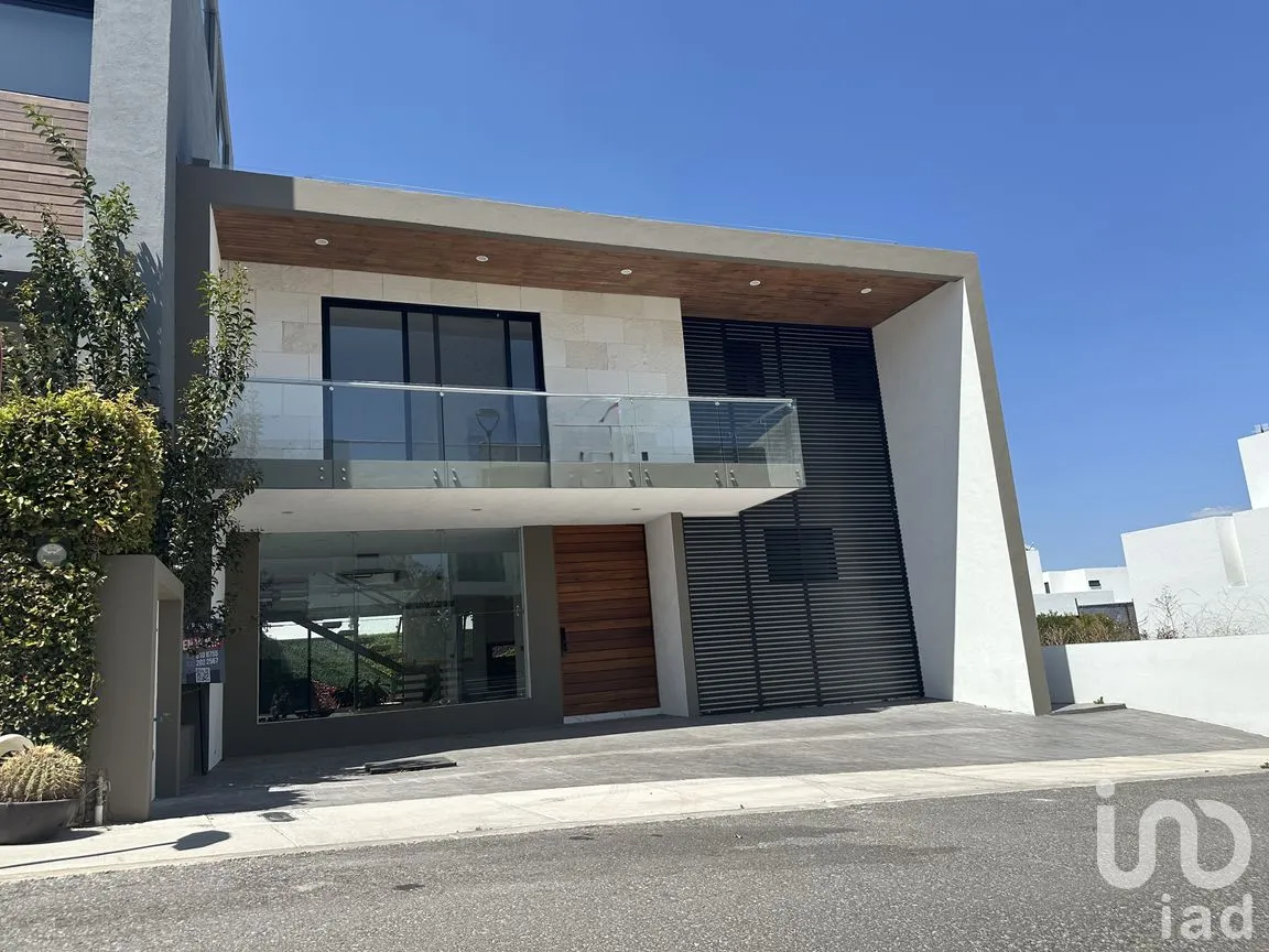 Casa en Venta en Zibatá, El Marqués, Querétaro | NEX-292842 | iad México | Foto 1 de 17