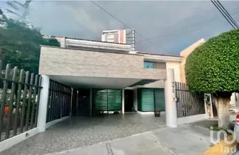 NEX-261882 - Casa en Venta, con 4 recamaras, con 2 baños, con 237 m2 de construcción en El Cerrito, CP 72440, Puebla.
