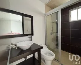 NEX-297365 - Casa en Renta, con 3 recamaras, con 3 baños, con 277 m2 de construcción.