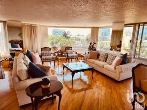 NEX-263541 - Departamento en Venta, con 3 recamaras, con 2 baños, con 263 m2 de construcción.
