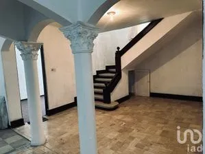 NEX-295156 - Casa en Venta, con 4 recamaras, con 4 baños, con 387 m2 de construcción.
