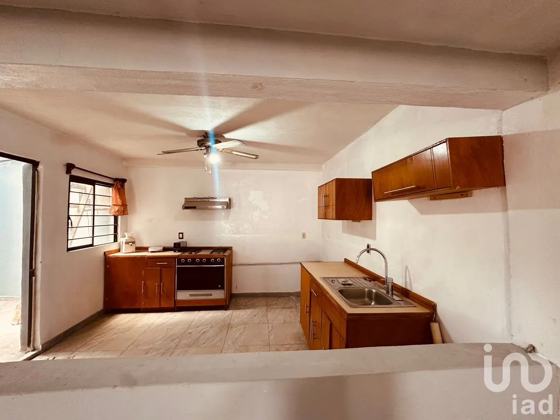 Casa en Venta en Valle de Aragón 3ra Sección Poniente, Ecatepec de Morelos, México | NEX-296430 | iad México | Foto 2 de 17