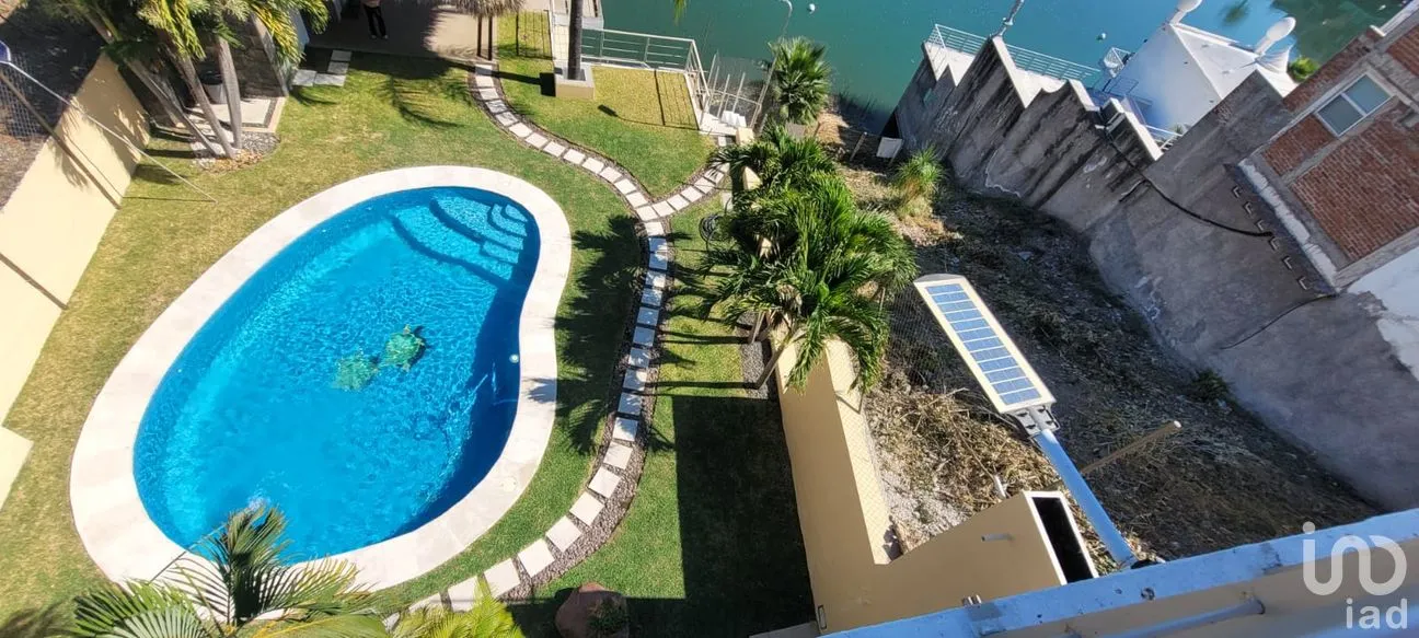 Casa en Venta en Tequesquitengo, Jojutla, Morelos | NEX-285762 | iad México | Foto 4 de 35