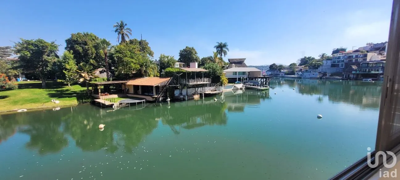 Casa en Venta en Tequesquitengo, Jojutla, Morelos | NEX-285762 | iad México | Foto 5 de 35